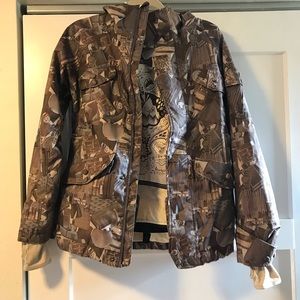 Burton Jacket. Womans Size XS. (Broken zipper)